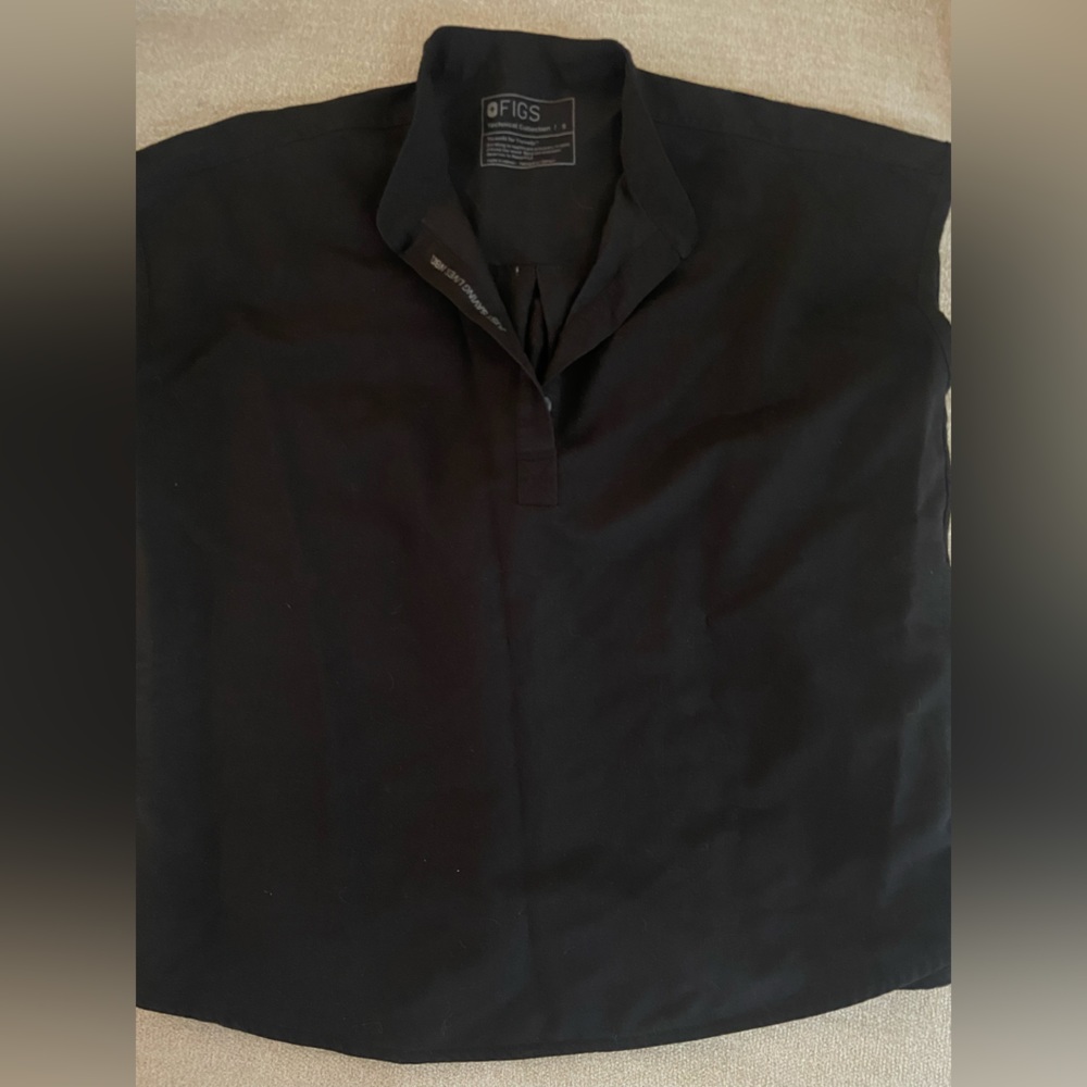 Figs Scrub Top